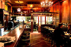 Flying Horse - Great Ocean Road Restaurant 0