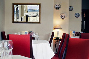 Le Petit Bourgeois Malvern East