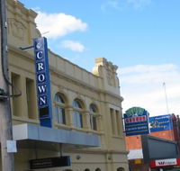 Crown Hotel Lilydale - Great Ocean Road Restaurant