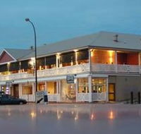 Seacliff Beach Hotel - Great Ocean Road Restaurant