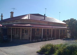 Old Bush Inn - Great Ocean Road Restaurant 0