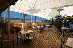 Kirra Beach Hotel - Great Ocean Road Restaurant 0