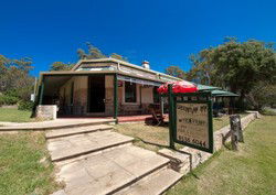Greenman Inn - Great Ocean Road Restaurant 0