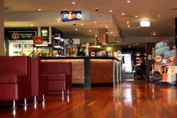 Leighoak Hotel Oakleigh