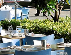 Nicks Bar And Grill - Great Ocean Road Restaurant 1