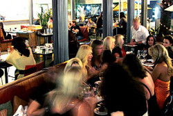 Luxe Resturant & Wine Bar - Great Ocean Road Restaurant 3