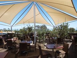Daveys Hotel - Great Ocean Road Restaurant 3