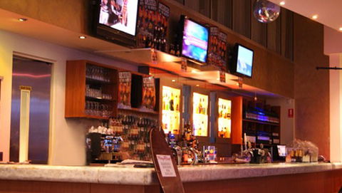 Ferry Road Tavern - Great Ocean Road Restaurant 2