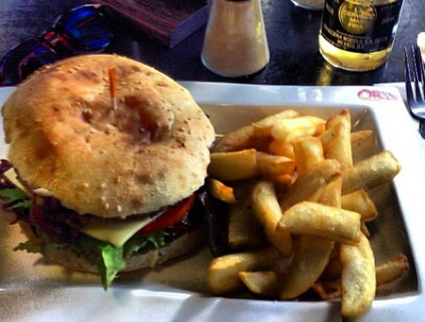 Outback Jacks Bar & Grill Southport - Great Ocean Road Restaurant 1