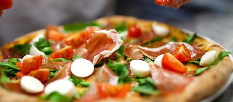 Camelot Gourmet Pizza - Great Ocean Road Restaurant 1
