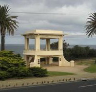 Sandringham Hotel - Great Ocean Road Restaurant