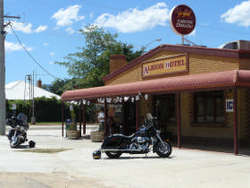 Albion Hotel Swifts Creek - Great Ocean Road Restaurant 0