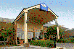 Pakenham Inn - Great Ocean Road Restaurant 0
