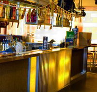 Tea Gardens Hotel - Great Ocean Road Restaurant