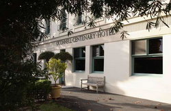 O'Connells Centenary Hotel - Great Ocean Road Restaurant 1