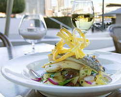 The Lounge Hotel - Great Ocean Road Restaurant 1