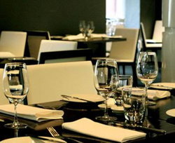 Hotel Lincoln - Great Ocean Road Restaurant 1