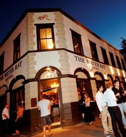 Water Rat Hotel - Great Ocean Road Restaurant 1