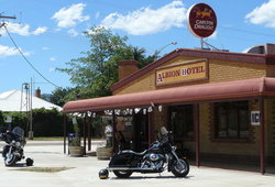 Albion Hotel Swifts Creek - Great Ocean Road Restaurant 3