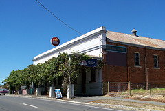 Red Hill Hotel - Great Ocean Road Restaurant 0