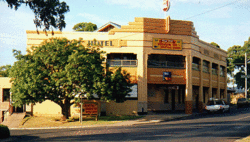 Book Drouin Accommodation Vacations Great Ocean Road Restaurant Great Ocean Road Restaurant
