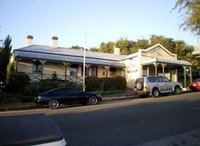 Earl of Spencer Historic Inn