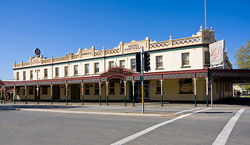 Soden's Australia Hotel - Great Ocean Road Restaurant 1