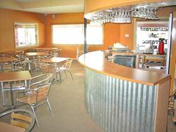 The Lake George Hotel - Great Ocean Road Restaurant 2