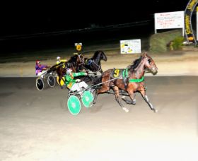 Bathurst Harness Racing Club - Great Ocean Road Restaurant 0