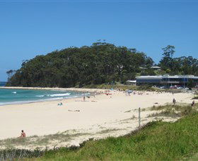Mollymook Golf Club - Great Ocean Road Restaurant 1