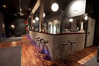 Clique Bar Lounge