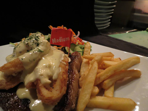 Commercial Hotel Motel - Great Ocean Road Restaurant 1