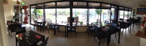 Devils Marbles Hotel–Wauchope - Great Ocean Road Restaurant 1