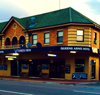 Queens Arms Hotel - Great Ocean Road Restaurant