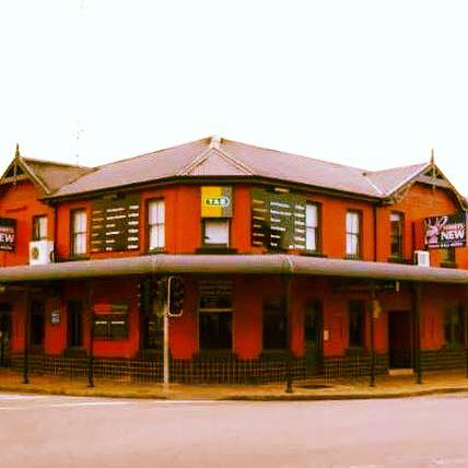 Town Hall Hotel - Great Ocean Road Restaurant 1