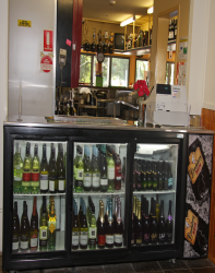Tyalgum Hotel - Great Ocean Road Restaurant 1