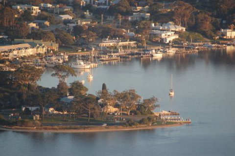 Metung Hotel - Great Ocean Road Restaurant 2