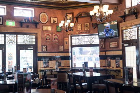 P.J. Gallagher's - Great Ocean Road Restaurant 0