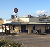 Romsey Hotel - Great Ocean Road Restaurant