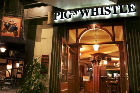 Pig N Whistle British Pub Indooroopilly - Great Ocean Road Restaurant 0