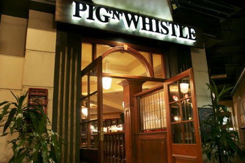 Pig N Whistle British Pub Indooroopilly - Great Ocean Road Restaurant 1