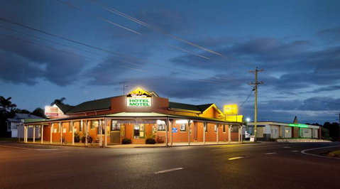 Lamington Hotel Motel - Great Ocean Road Restaurant 1
