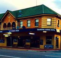 Queens Arms Hotel - Great Ocean Road Restaurant