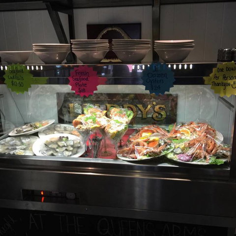 Queens Arms Hotel - Great Ocean Road Restaurant 1