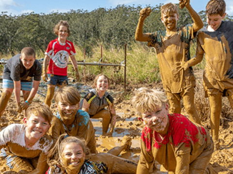 Mini Muddies Obstacle Challenge At Bunnamagoo Estate - Great Ocean Road Restaurant 0