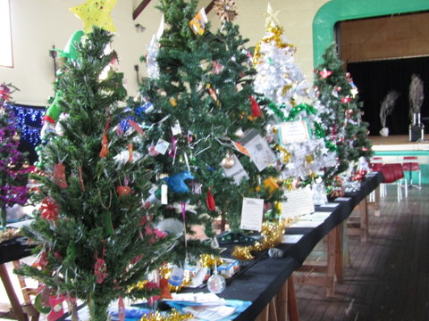 Mount Morgan Christmas Tree Festival - Great Ocean Road Restaurant 0
