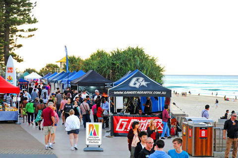 Surfers Paradise Beachfront Markets - Great Ocean Road Restaurant 1