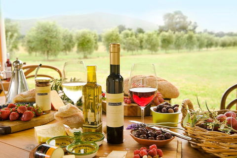 Whispering Brook Olive Long Table Luncheon - Great Ocean Road Restaurant 2
