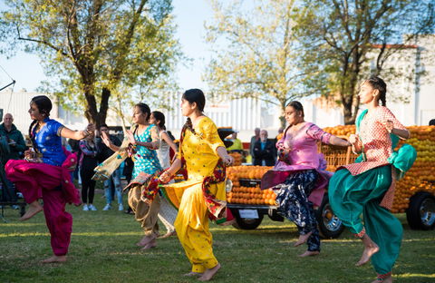 Griffith Spring Fest -  Multicultural Festival - Great Ocean Road Restaurant 0