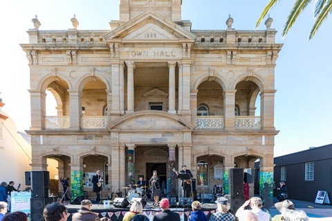Jumpers And Jazz In July Festival - Great Ocean Road Restaurant 1